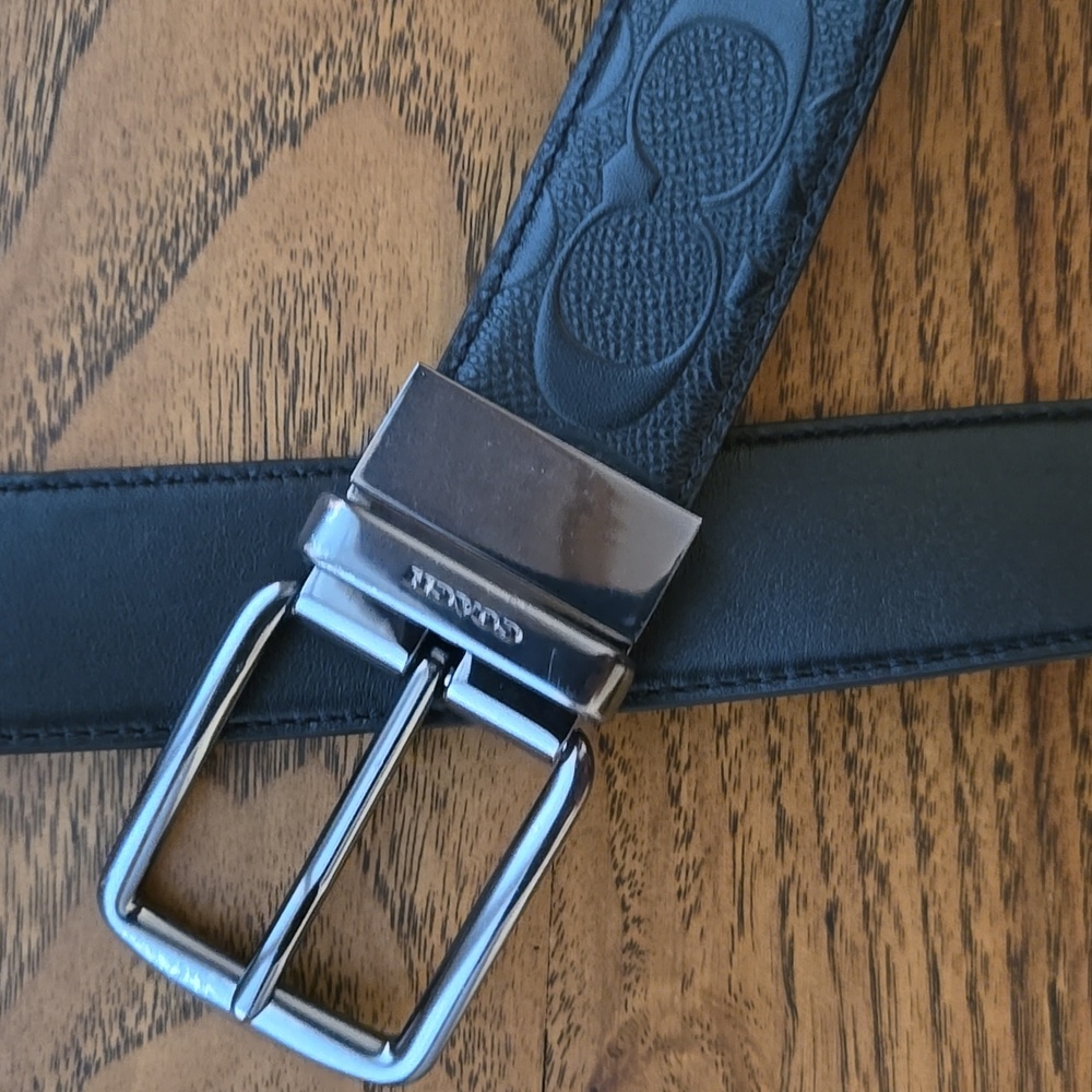 COACH HARNESS REVERSIBLE LEATHER BELT LOGO SMOOTH CALF LEATHER BLACK 1.5 IN WIDE - Picture 12 of 12